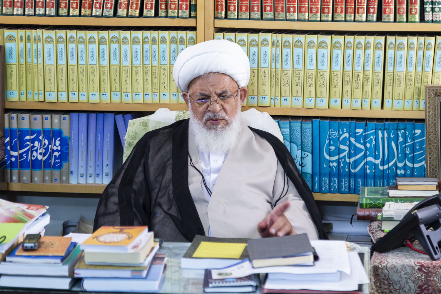 خداشناسی و هویت الهی؛ نقطه آغاز ایجاد حضور قلب در نماز