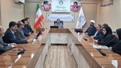 نشست شورای اقامه نماز اداره کل ثبت اسناد و املاک استان لرستان با حضور مدیرکل و امام جماعت دستگاه