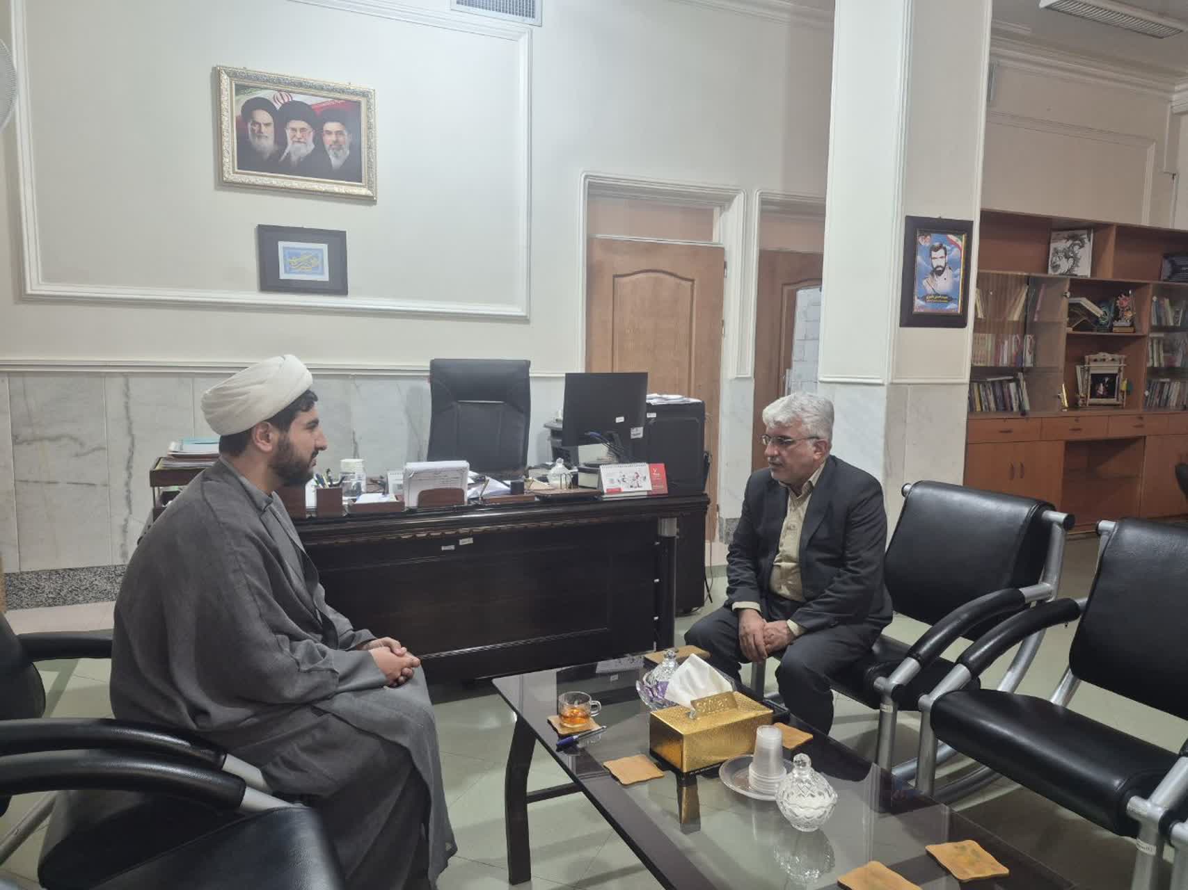 دیدار مدیر ستاد اقامه نماز منطقه کاشان با فرماندار شهرستان آران وبیدگل