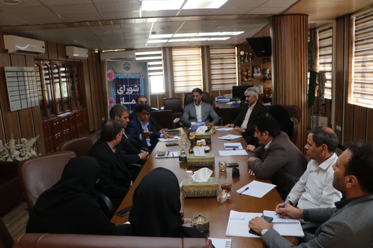 رگزاری نشست شورای اقامه نماز ادارهکل تأمین اجتماعی استان لرستان