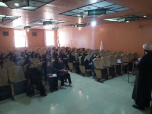 نشستهای آموزش همگانی نماز در محلات ویژه بانوان چهارمحالوبختیاری برگزار شد