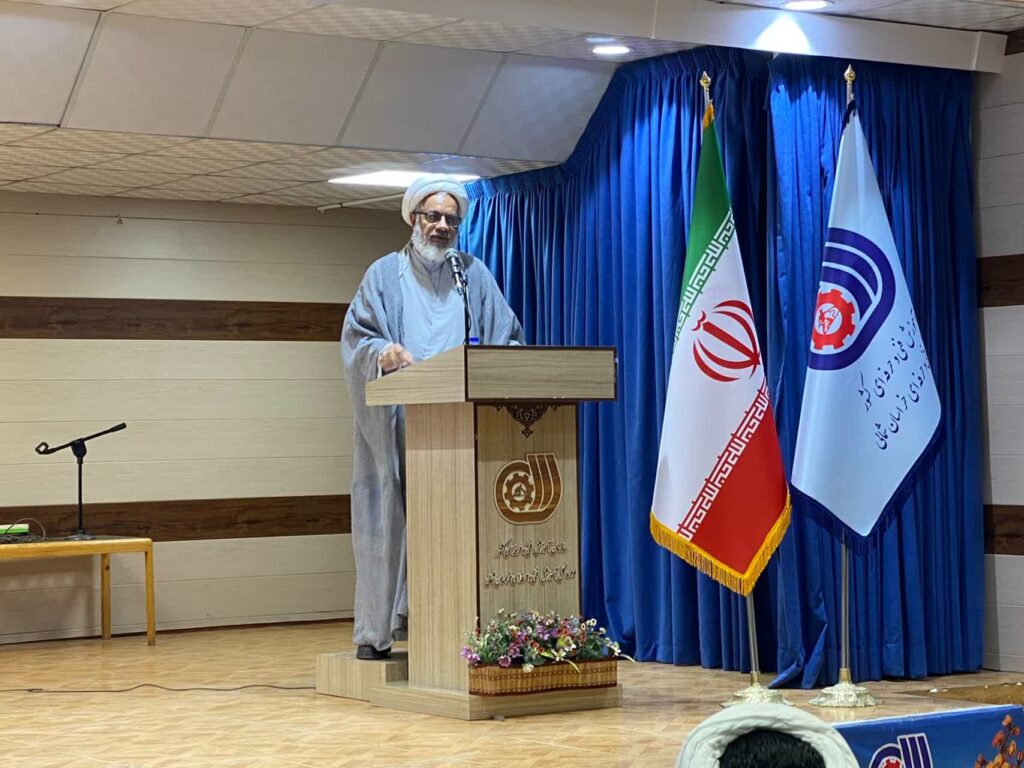 دومین نشست فصلی ائمه جماعات دستگاه های اجرایی خراسان شمالی
