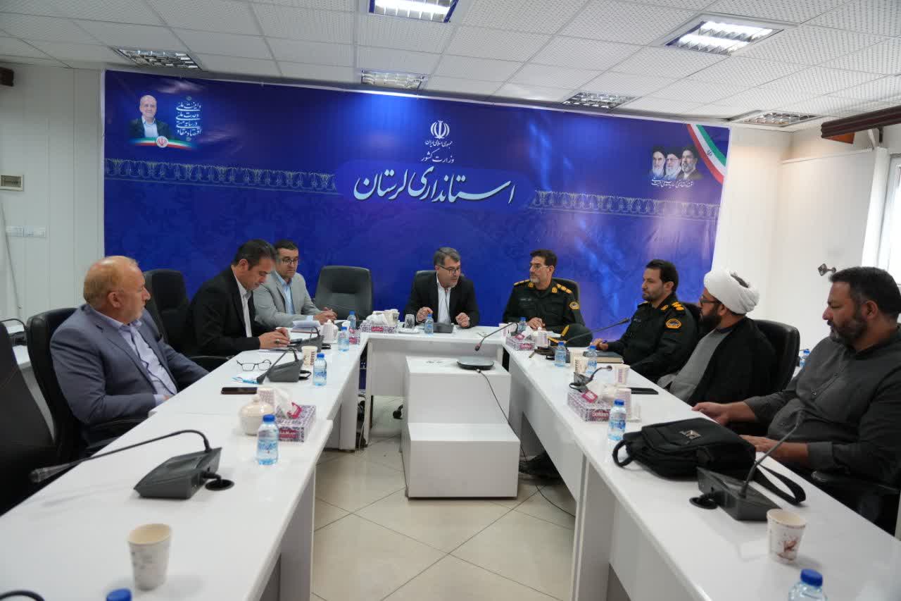 کارگروه تخصصی نقش نماز در پیشگیری از آسیبهای اجتماعی با حضور سعید پورعلی و حجتالاسلام چراغی