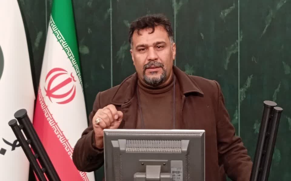 نماز باید در تار و پود قصه تنیده شود، نه اینکه وصله‌ای بر پیکره اثر هنری باشد