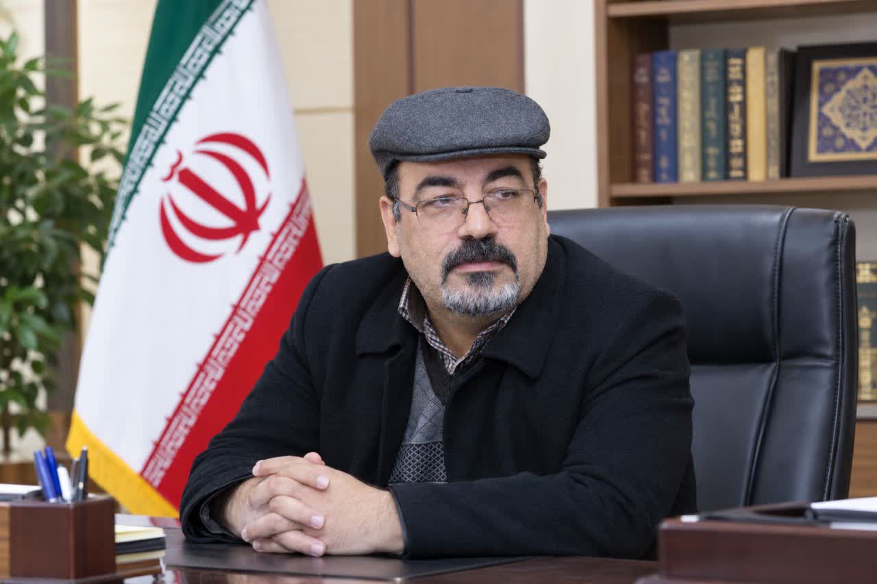 ادبیات نماز باید از کلیشهها فاصله بگیرد