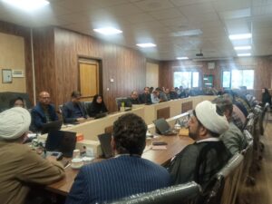 فعالان فرهنگی با عضویت در کانال‌ های آموزشی و بهره‌گیری از اپلیکیشن «نماز من» دانش خود را ارتقا دهند