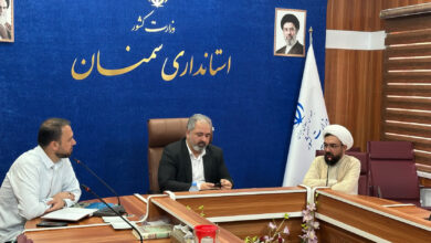 برنامه ریزی برای نظارت و ارزیابی وضعیت فضاهای اقامه نماز در ساختمان استانداری و فرمانداری های هشت شهرستان استان