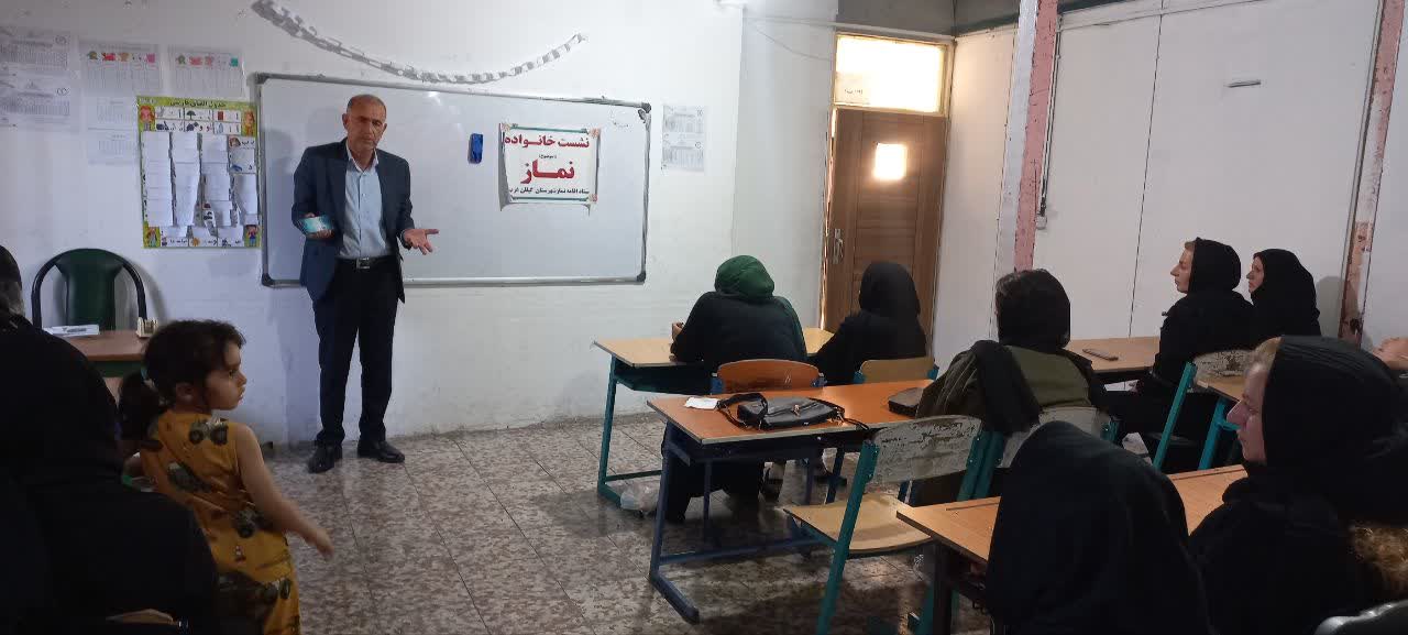 برگزاری نشستهای آموزشی نماز و احکام ویژه کودکان، نوجوانان و والدین در گیلانغرب-5
