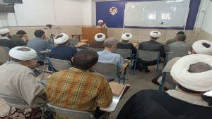 برگزاری نشست هم‌افزایی اساتید و کارشناسان مرکز تخصصی نماز با محوریت «شیوه‌های دعوت به نماز» و «زیبایی‌های نماز برای نسل نو» برگزار شد