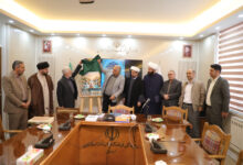 رونمایی از کتاب نماز در اردبیل