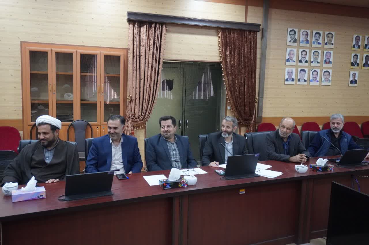 نشست شورای اقامه نماز ادارهکل راهداری و حملونقل جادهای استان