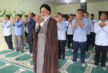 جوانان می‌توانند پرچمداران نماز و فرهنگ دینی باشند.