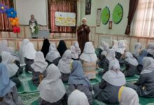 ترویج فرهنگ نماز در مدارس تیکمه‌داش؛ از آموزش احکام تا اقامه نماز جماعت