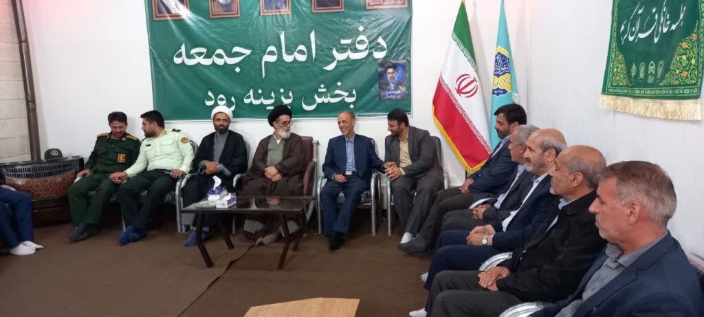 بررسی پیام رهبر معظم انقلاب به اجلاس سراسری نماز در بخش بزینهرود