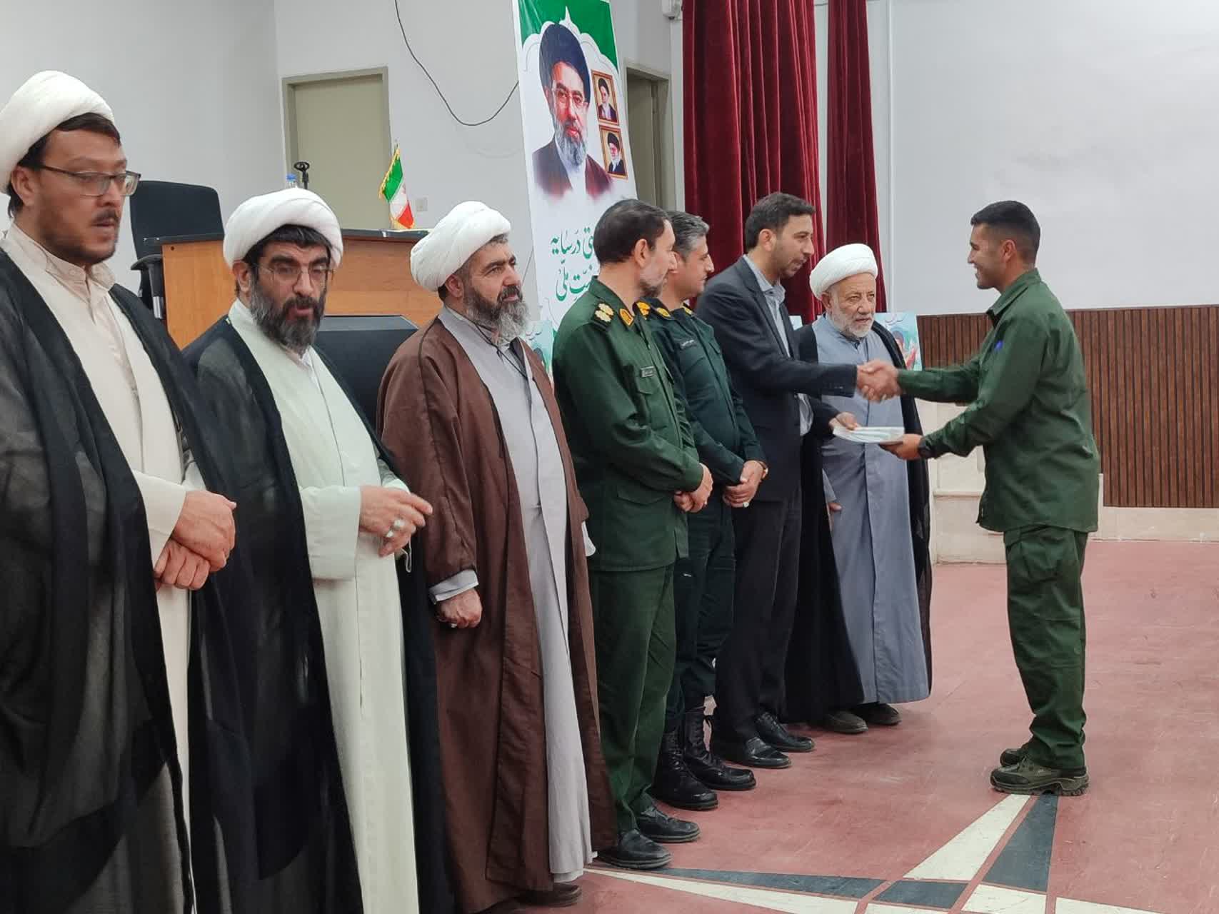 برگزاری اجلاس نماز شهرستان ماهنشان با تأکید بر اهمیت اقامه نماز اول وقت