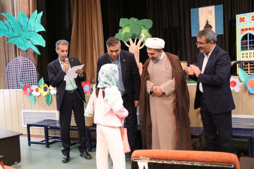 جشن تکلیف فرزندان کارکنان بانک رفاه زنجان با برنامه‌های شاد و آموزشی برگزار شد