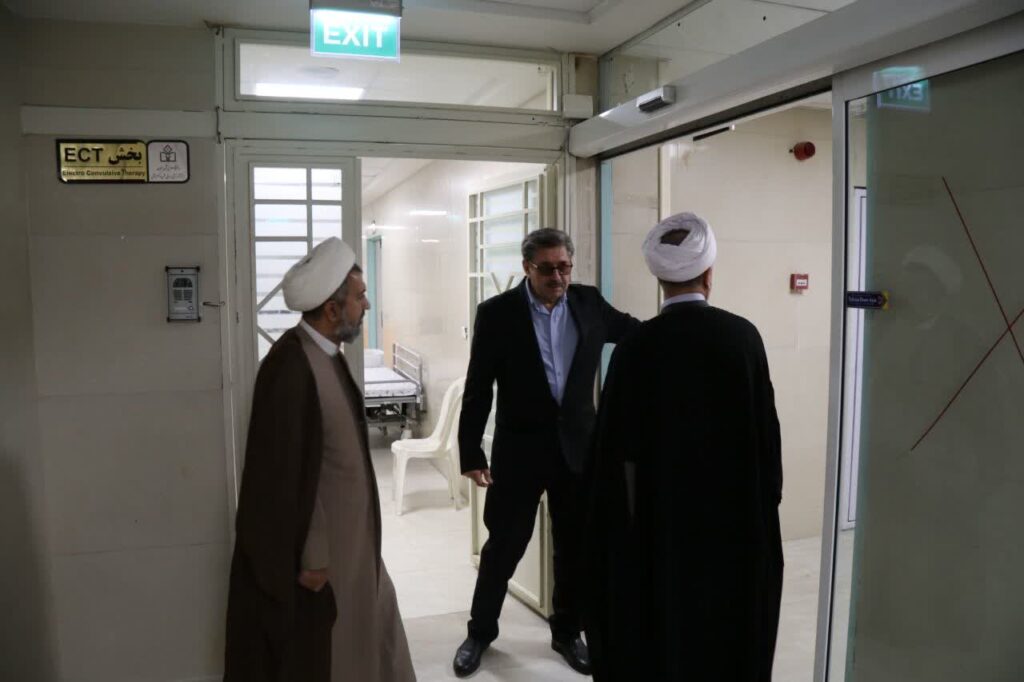 دیدار مدیر ستاد اقامه نماز زنجان با رئیس جدید مجموعه درمانی شهید بهشتی