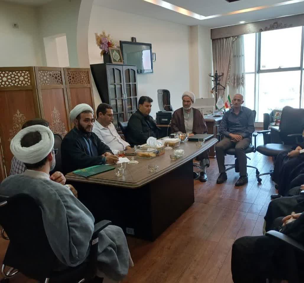 تأکید بر توسعه خدمات دینی و اقامه نماز مسافران در ترمینال بزرگ تبریز.