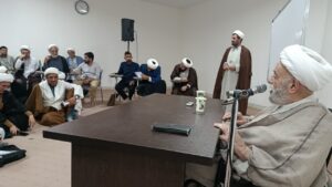 کلاس آموزشی تخصصی ویژه طلاب قم با حضور حجت الاسلام و المسلمین قرائتی برگزار شد