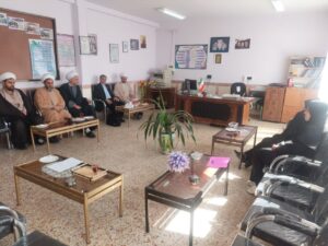 تقویت برنامههای فرهنگی و ترویج فرهنگ اقامه نماز در میان دانشآموزان
