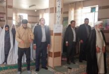 اقامه نماز جماعت در مدارس ناحیه 2 کرمانشاه