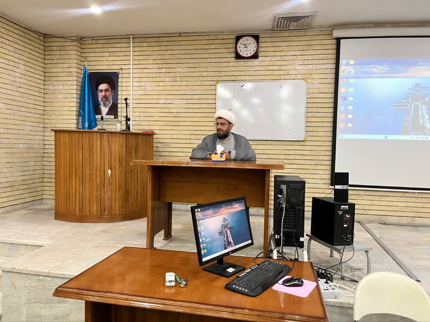 دوره آموزشی سلامت معنوی کادر درمان مبارکه اصفهان