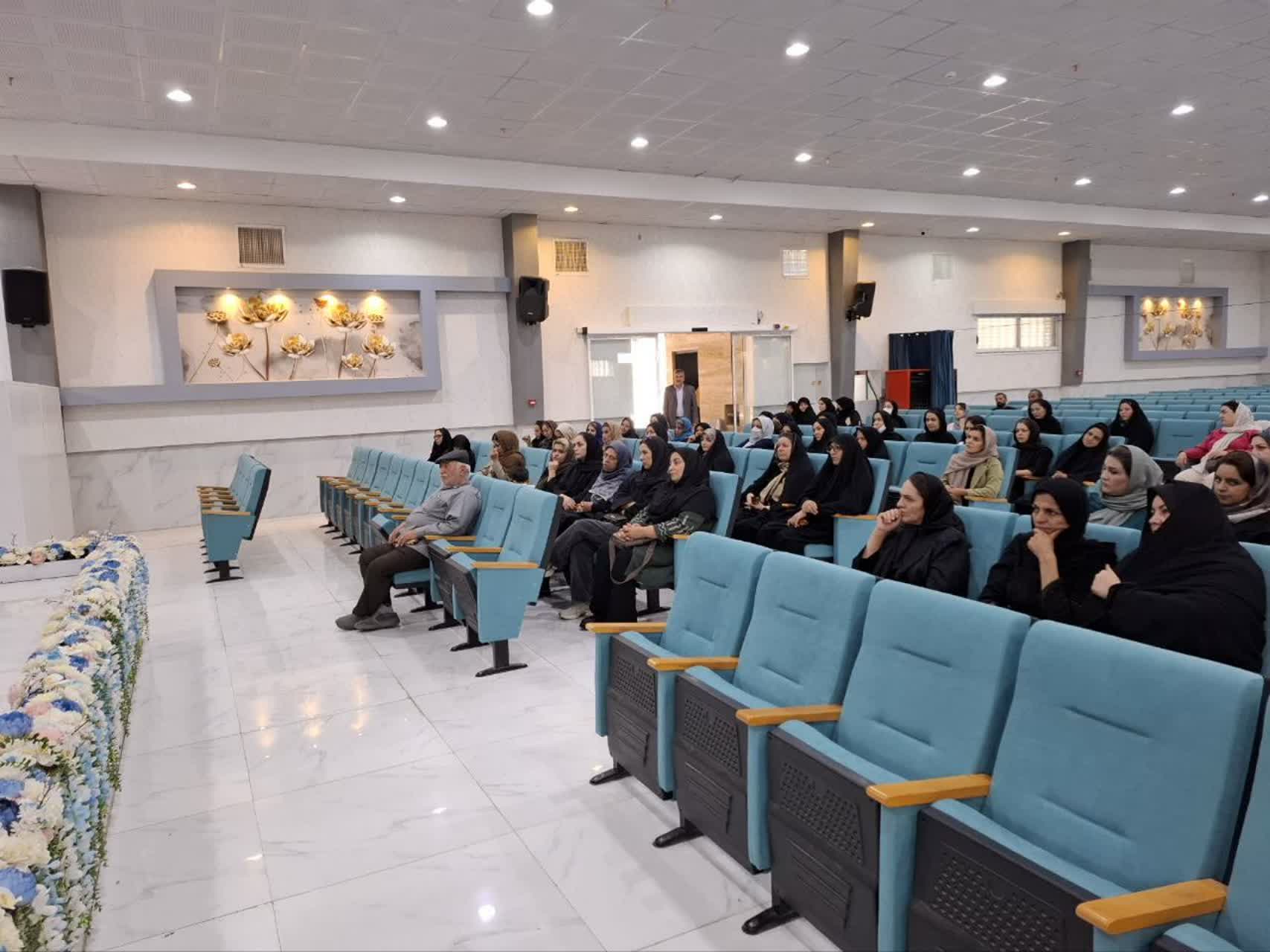 دوره آموزشی ویژه اولیای دانش آموزان کرکوند اصفهان
