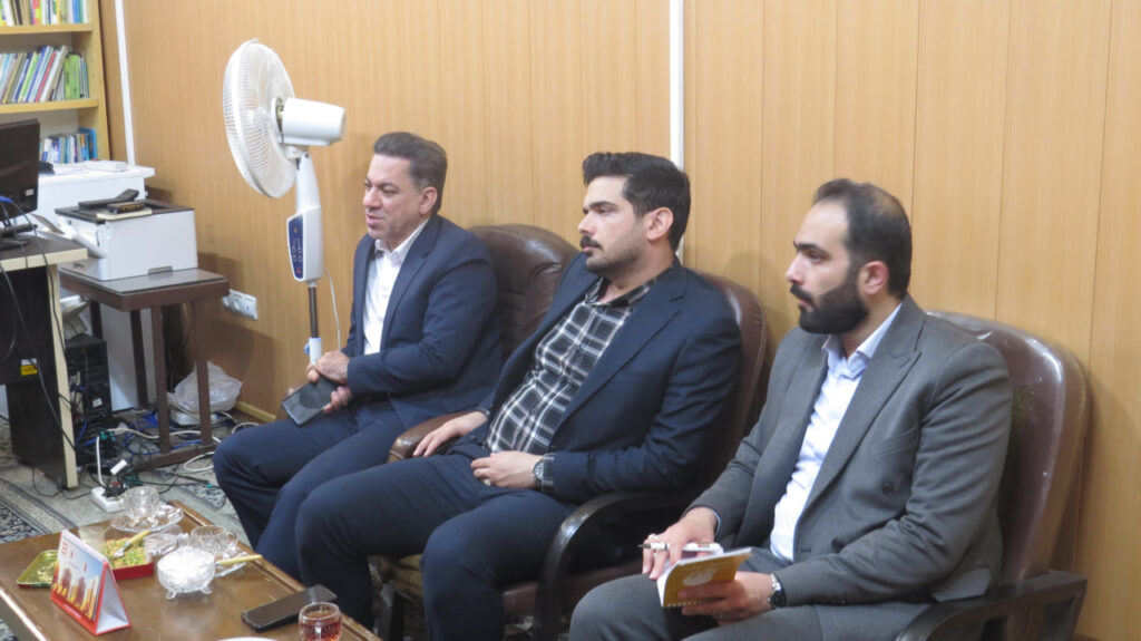 مدارس دارای نماز جماعت، کمترین آسیب‌های اجتماعی را دارند