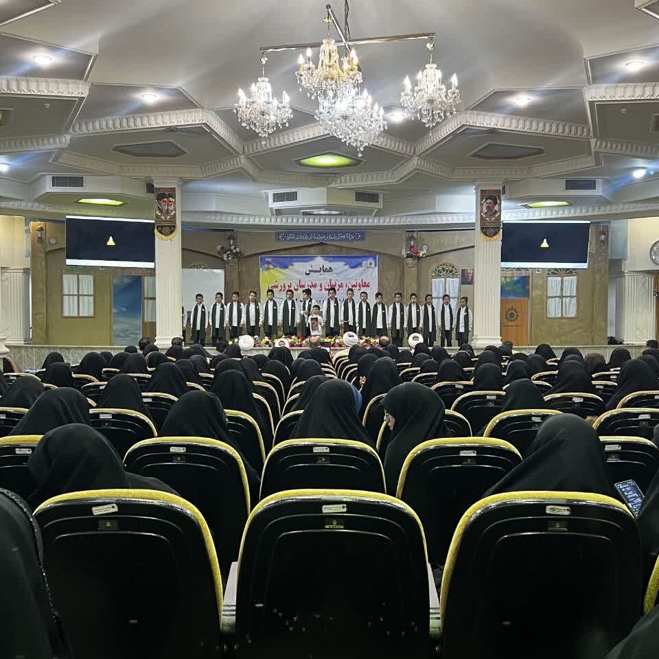 نماز، مهمترین گام در تربیت دینی دانشآموزان است