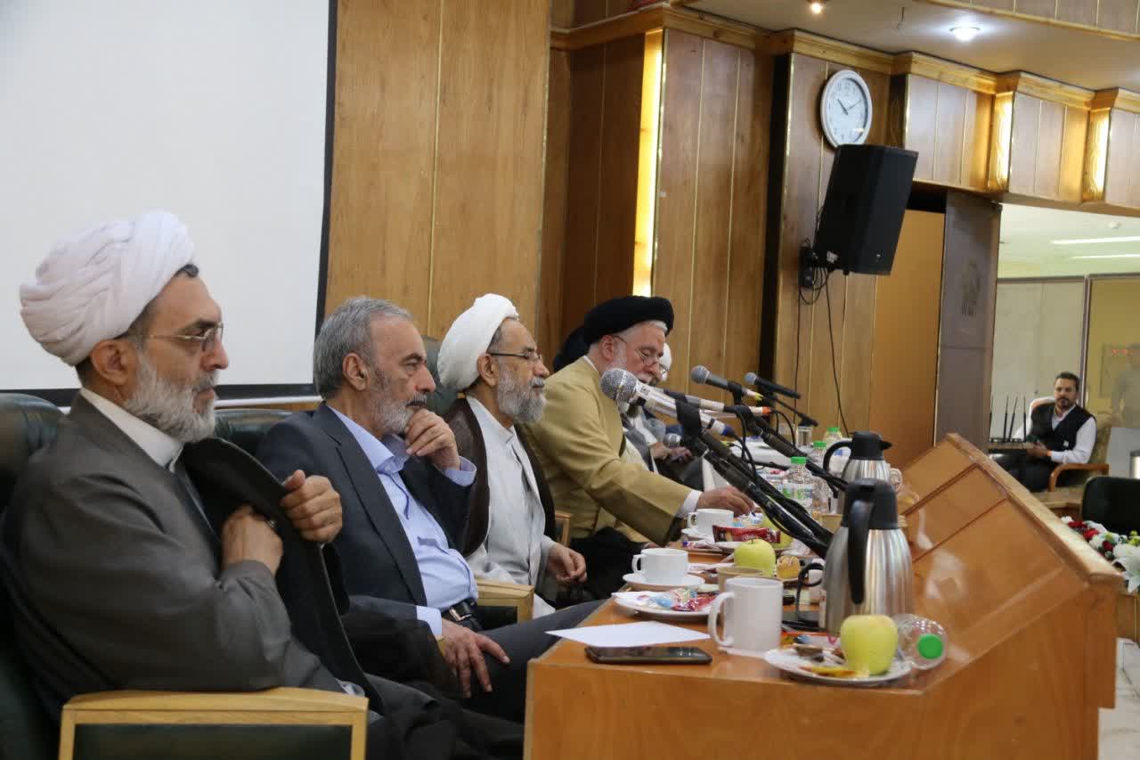 جلسه هم اندیشی و تبادل نظر مدیران ستاد اقامه نماز استان های کشور برگزار شد