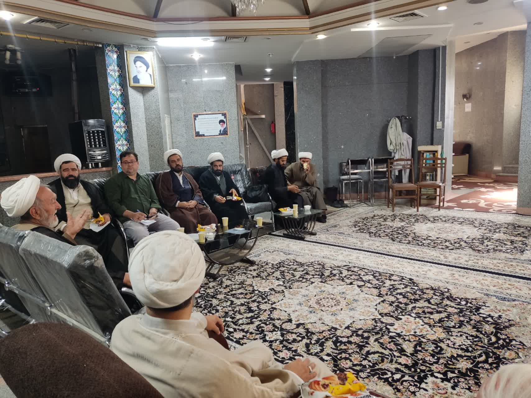 کارگروه هم اندیشی اساتید مرکز تخصصی نماز برگزار گردید