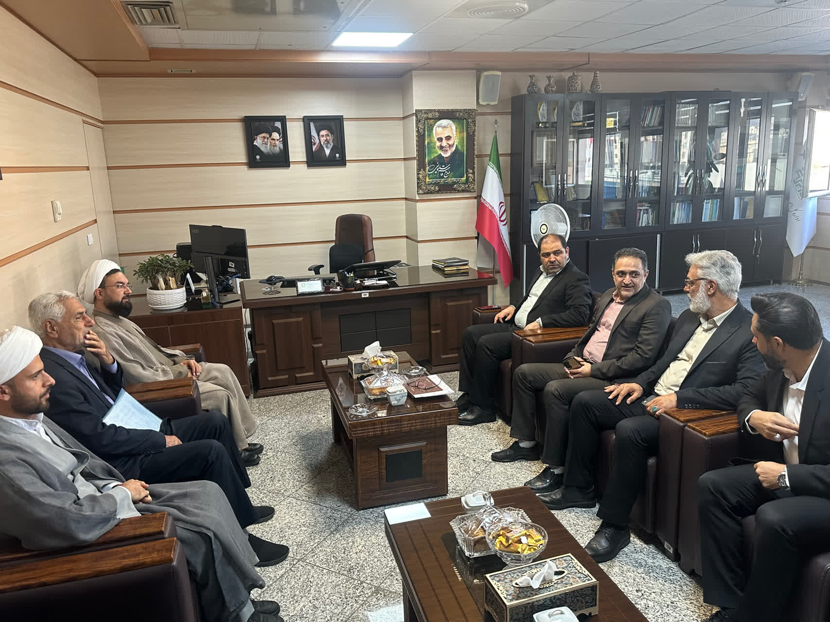 جلسه شورای اقامه نماز اداره کل امور مالیاتی استان سمنان برگزار شد