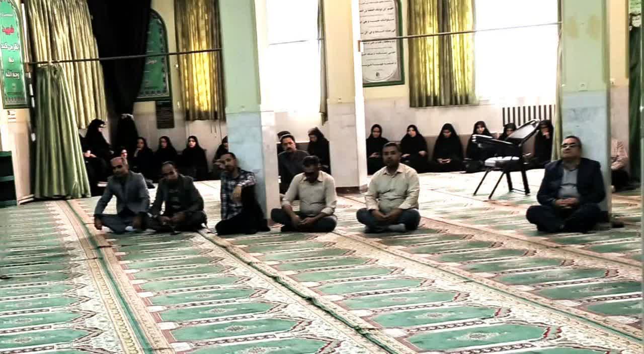 دوره آموزشی آداب و اسرار نماز ویژه مدیران ستادی سازمان جهاد کشاورزی خراسان جنوبی برگزار شد