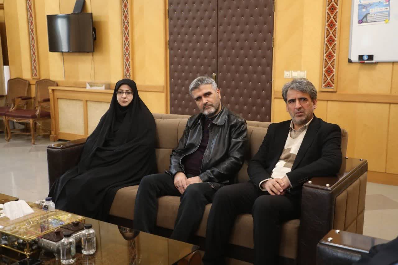 دیدار مدیر ستاد اقامه نماز با استاندار اردبیل